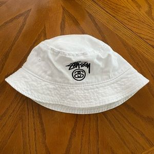 🎉HOST PICK🎉Stussy Bucket Hat